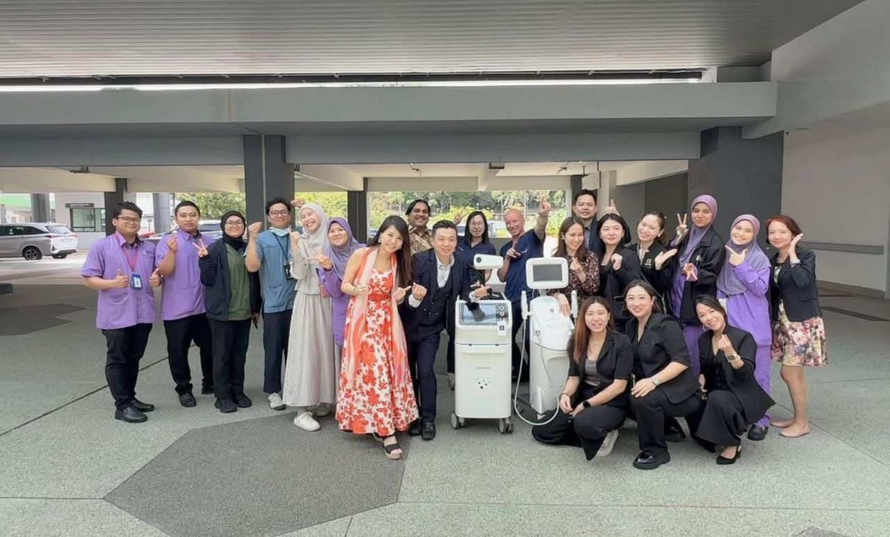 Monarch Medi Solutions team with Hospital UiTM medical staff after Dermablate and DUET training